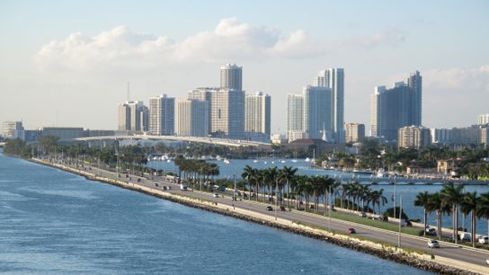 5 Places We Can Move Florida After it is Submerged in Water (Lists)