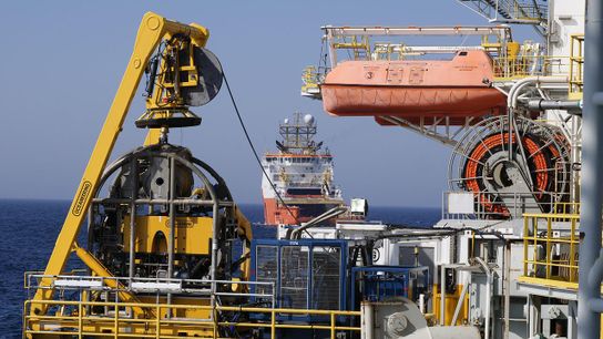 Wearing a Blindfold and Four Other Ways Oil Companies Play “Peekaboo” with Lawsuits (Lists)