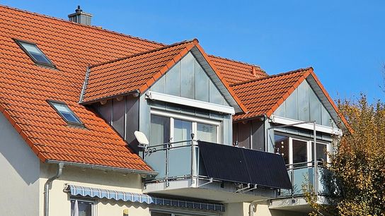 How Balcony Solar Can Help Renters and Homeowners Save Money (Columns)