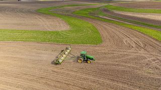 Local Barley Becomes Local Booze at a Wisconsin Distillery Prioritizing Ag Sustainability (news)