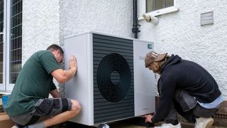 The Quest to Fix the Irony at the Heart of Every Heat Pump (news). Photo by Andrew Aitchison / In pictures via Getty Images via Grist