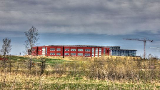 One of the World’s Largest Geothermal Networks Is Buried Beneath a Corporate Campus in Rural Wisconsin (news)