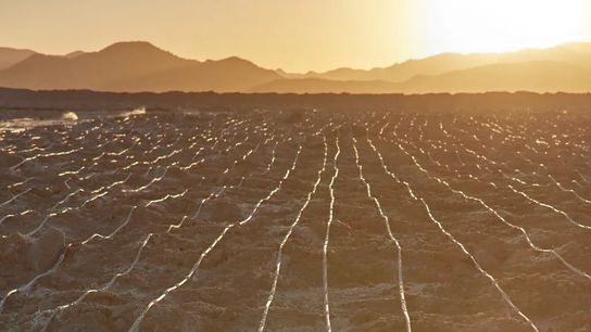 Heaps of crushed ore in Pinto Valley, Arizona, where Jetti’s technology is being applied. 