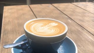 This Startup’s Electric Roasters Cut Carbon and Costs From Coffee-Making (news). Photo by Finbar.concaig (CC BY-SA 4.0)