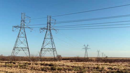 Retired EV Batteries Scored a New Gig: Bolstering Texas’ Grid