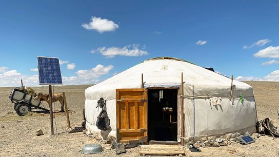 Waterless Solar Panel Cleaning System Addresses Dust Accumulation in Arid Nigeria (news)